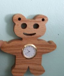 Fine Crafts - Bear Wall Clock