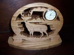 Fine Crafts - Deer Wooden Mini Desk Clock
